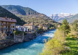 Lais Puzzle - Broto in Huesca, Aragon, Spanien - 100, 200, 500 & 1.000 Teile