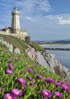 Lais Puzzle - Der Leuchtturm von San Juan, Avilés, Asturien, Spanien - 100, 200, 500 & 1.000 Teile