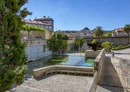 Lais Puzzle - Pool von heißen Thermal- und Heilwässern der Burgas in der Stadt Ourense, Galizien, Spanien - 100, 200, 500 & 1.000 Teile
