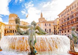Lais Puzzle - Fuente del Turia mit Neptun Statue in Valencia - 100, 200, 500 & 1.000 Teile
