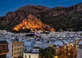 Lais Puzzle - Pueblo Blancos - Ermita de San Antonio in Ubrique, Cadiz, Andalusien - 100, 200, 500 & 1.000 Teile