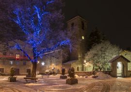 Lais Puzzle - Winterlandschaft mit Schnee in Spanien. Benasque zu Weihnachten, Aragon, Spanien - 1.000 Teile