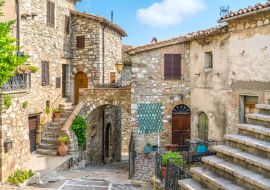 Lais Puzzle - Das idyllische Dorf Melezzole in der Nähe von Montecchio in der Provinz Terni. Umbrien, Italien - 1.000 Teile