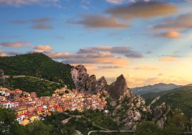 Lais Puzzle - Castelmezzano Dorf im Apennin Dolomiti Lucane. Basilikata, Italien - 1.000 Teile