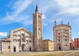 Lais Puzzle - Panorama der Piazza Duomo in Parma - 100, 200, 500 & 1.000 Teile