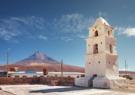 Lais Puzzle - Turm der Kirche von Cariquima, nahe Colchane, in der Tarapaca-Region, in den Ausläufern des Cariquima-Berges, Chile - 100, 200, 500 & 1.000 Teile