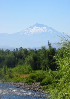 Lais Puzzle - Anden und Achibueno. Blick auf den Nevado de Longaví. Maule Region, Chile - 100, 200, 500 & 1.000 Teile