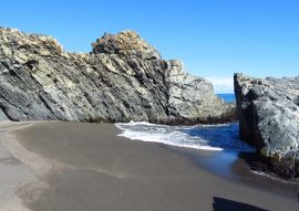 Lais Puzzle - Strand mit Felsen in Cobquecura, Chile - 100, 200, 500 & 1.000 Teile