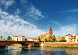 Lais Puzzle - Blick auf die Heiligen Fermo und Rustico von der Etsch, Verona - 1.000 Teile