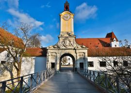 Lais Puzzle - Ingolstadt, historisches Schloss Bayern Deutschland - 100, 200, 500 & 1.000 Teile