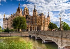 Lais Puzzle - Schloß von Schwerin - 100, 200, 500 & 1.000 Teile