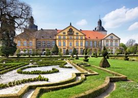 Lais Puzzle - Schloss Hundisburg bei Magdeburg, Deutschland - 100, 200, 500 & 1.000 Teile