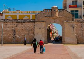 Lais Puzzle - San Francisco de Campeche, Mexiko: Das Meerestor oder die Bastion der Puerta del Mar - 100, 200, 500 & 1.000 Teile