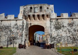 Lais Puzzle - Das Eingangstor zur ummauerten Stadt Campeche in Mexiko - 100, 200, 500 & 1.000 Teile