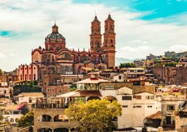 Lais Puzzle - Taxco Kathedrale, Mexico - 100, 200, 500 & 1.000 Teile