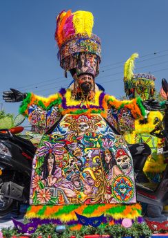 Lais Puzzle - Chinelos, Karneval Yautepec Morelos, Mexiko - 100, 200, 500 & 1.000 Teile