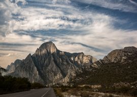 Lais Puzzle - La Huasteca Berge in Monterrey, Mexiko - 100, 200, 500 & 1.000 Teile