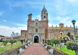 Lais Puzzle - San Francisco Acatepec - eine Kirche in Cholula, Puebla, Mexiko - 100, 200, 500 & 1.000 Teile