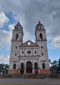 Lais Puzzle - Katholische Kirche in Imala, Mexiko - 100, 200, 500 & 1.000 Teile