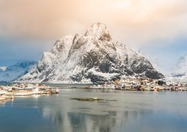 Lais Puzzle - Reine, Lofoten Inseln, Norwegen. Winteransicht bei Sonnenaufgang - 100, 200, 500 & 1.000 Teile