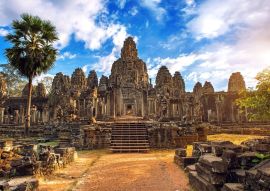 Lais Puzzle - Antike Steingesichter bei Sonnenuntergang des Bayon-Tempels, Angkor Wat - 500 & 1.000 Teile