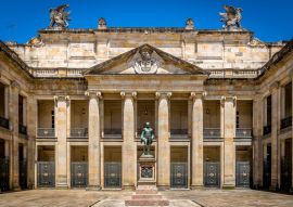 Lais Puzzle - Innenhof des kolumbianischen Kapitols und Kongresses, Bogota - Kolumbien - 100, 200, 500 & 1.000 Teile