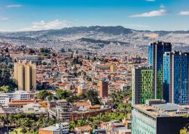 Lais Puzzle - Bogota Skyline Stadtbild in Bogota Hauptstadt von Kolumbien Südamerika - 100, 200, 500 & 1.000 Teile