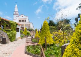 Lais Puzzle - Kolumbien Bogota Aufstieg zum Heiligtum von Monserrate Panoramablick mit Gärten - 100, 200, 500 & 1.000 Teile