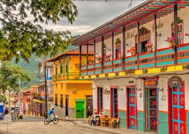 Lais Puzzle - Jardin, malerische Stadt in Antioquia, Kolumbien - 100, 200, 500 & 1.000 Teile