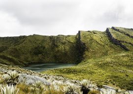 Lais Puzzle - Ein See in einem Berg in einem Paramo, Kolumbien - 100, 200, 500 & 1.000 Teile