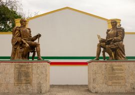 Lais Puzzle - Denkmal für Simon Bolivar und Francisco de Paula Santander in Tame, Arauca, Kolumbien - 100, 200, 500 & 1.000 Teile