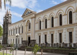 Lais Puzzle - Kathedrale von Ibarra Ecuador - 100, 200, 500 & 1.000 Teile