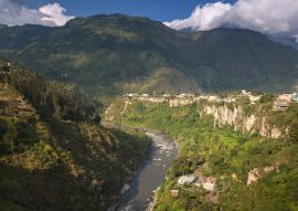 Lais Puzzle - Baños de Agua Santa, Provinz Tungurahua, Ecuador - 100, 200, 500 & 1.000 Teile