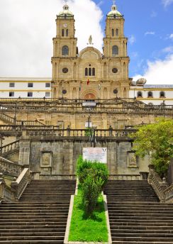 Lais Puzzle - Azogues Kathedrale, Ecuador - 100, 200, 500 & 1.000 Teile