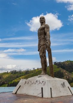Lais Puzzle - Denkmal für den Cacique Guaranga, Ecuador - 100, 200, 500 & 1.000 Teile