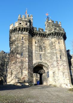 Lais Puzzle - Lancaster Castle, England - 100, 200, 500 & 1.000 Teile