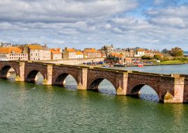 Lais Puzzle - Der Fluss Tweed und die alte Brücke von Berwick, Berwick-upon-Tweed, Northumberland, England - 100, 200, 500 & 1.000 Teile
