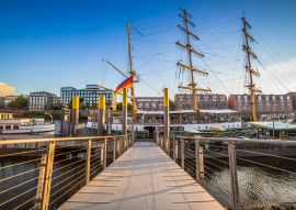 Lais Puzzle - Blick auf den Hafen in Bremen, Deutschland - 100, 200, 500 & 1.000 Teile