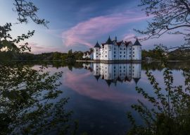 Lais Puzzle - Ansicht von Schloss Glücksburg, Deutschland. - 100, 200, 500 & 1.000 Teile