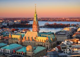 Lais Puzzle - Ansicht des Rathauses von Hamburg, Deutschland. - 100, 200, 500 & 1.000 Teile