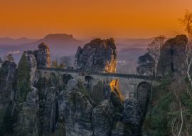 Lais Puzzle - Ansicht der Brücke über das Meer, Bundesland Sachsen, Deutschland. - 100, 200, 500 & 1.000 Teile