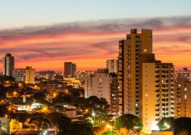Lais Puzzle - Panoramablick auf die Stadt Bauru. Das Innere des Staates São Paulo. Brasilien - 100, 200, 500 & 1.000 Teile