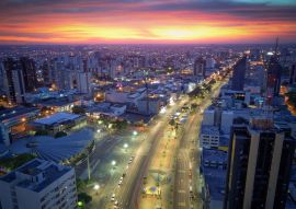 Lais Puzzle - Luftbildaufnahme der Stadt Cascavel Paraná Brasilien. Centro da cidade. Zentraler Park - 100, 200, 500 & 1.000 Teile