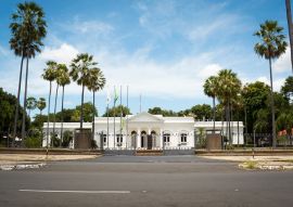 Lais Puzzle - Palast von Karnak, Sitz der Regierung des Staates Piauí, Brasilien - 100, 200, 500 & 1.000 Teile