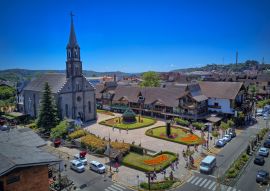 Lais Puzzle - Luftaufnahme von Gramado, Rio Grande do Sul, Brasilien. - 100, 200, 500 & 1.000 Teile