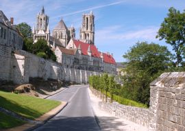 Lais Puzzle - Die Zitadelle von Laon, Frankreich - 100, 200, 500 & 1.000 Teile