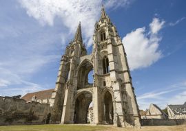 Lais Puzzle - Abtei von St-Jean-des Vignes in Soissons, Frankreich - 100, 200, 500 & 1.000 Teile