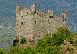 Lais Puzzle - Schloss von Ussel - Chatillon, Frankreich - 100, 200, 500 & 1.000 Teile