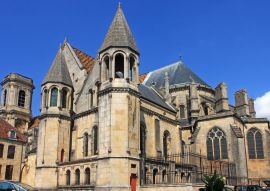 Lais Puzzle - Kathedrale in Langres, Frankreich - 100, 200, 500 & 1.000 Teile