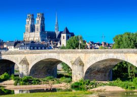 Lais Puzzle - Die Kathedrale und die Brücke Georges V. in Orléans, Frankreich - 100, 200, 500 & 1.000 Teile
